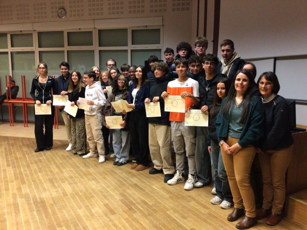 remise diplômes brevet 2024