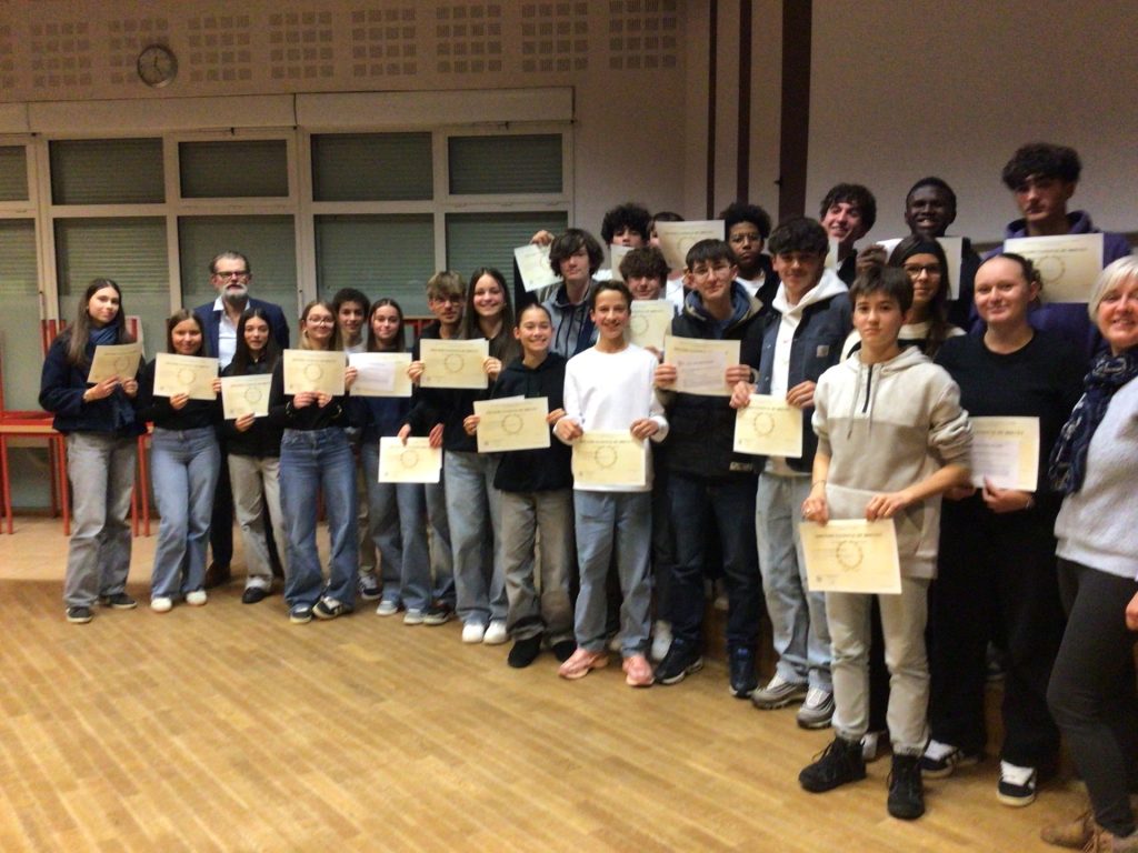 remise diplômes brevet 2024